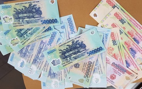 Triệt phá đường dây buôn tiền giả liên tỉnh