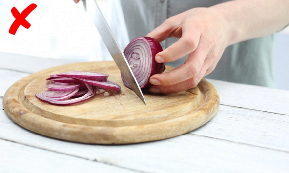 Có nên đỗ bỏ nước luộc mì ống?