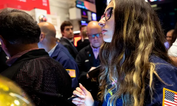 Chứng khoán thế giới 'thấp thỏm' chờ cuộc họp của Fed