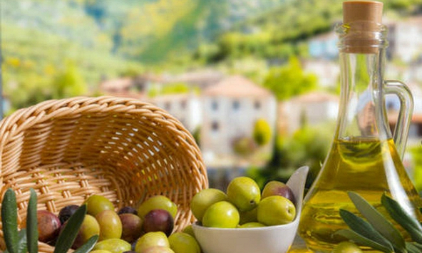 Giá dầu ô liu tăng 111%, lên mức cao kỷ lục