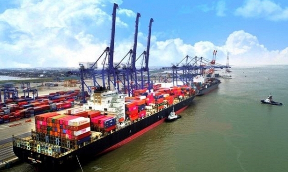 11 nhóm hàng sụt giảm xuất khẩu trên 500 triệu USD sau 8 tháng