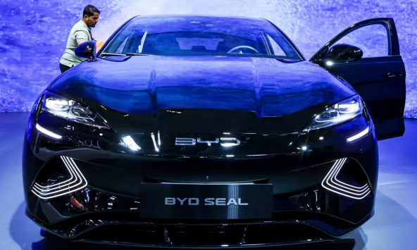 Trung Quốc trợ cấp hàng tỷ nhân dân tệ cho ngành xe điện