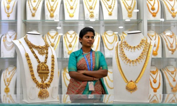 Chuyên gia dự báo giá vàng sẽ tăng trong tuần cuối cùng của quý 3