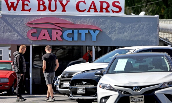 Cuối cùng người Mỹ cũng cảm nhận được 'nỗi đau lãi suất' từ Fed