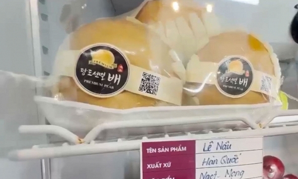 Xử phạt cơ sở kinh doanh trái cây giả mạo xuất xứ Hàn Quốc