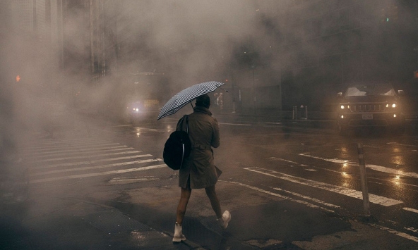 Đường phố ở Mỹ cũng ngập sau mưa lớn