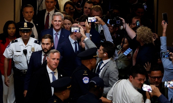 Chủ tịch Hạ viện Mỹ Kevin McCarthy bị cách chức