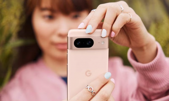 Google trình làng Pixel 8 được thiết kế cho 'kỷ nguyên AI sáng tạo'