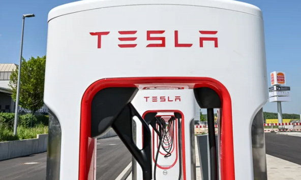 Hyundai, Kia áp dụng tiêu chuẩn sạc Tesla từ năm 2024 tại Mỹ