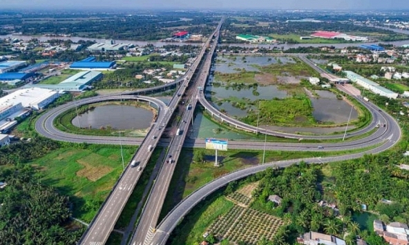 Điểm sáng đầu tư công, 9 tháng giải ngân đạt trên 50%