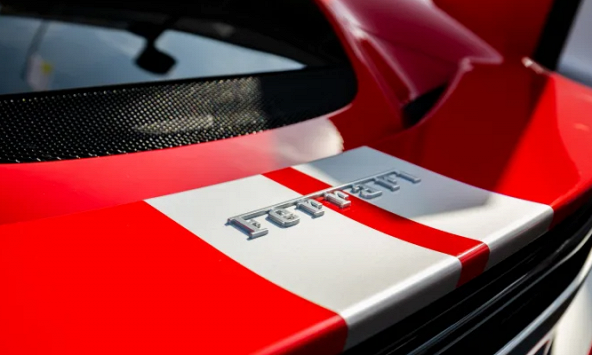 Hãng xe Ferrari chấp nhận thanh toán bằng tiền điện tử