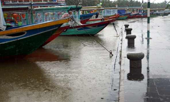 Cảnh báo rủi ro thiên tai cấp 4 đối với mưa lũ ở Thừa Thiên Huế, Đà Nẵng