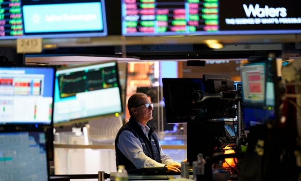 S&P 500 tăng 2 tuần liên tiếp