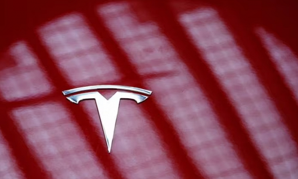 Tesla triệu hồi gần 55.000 xe Model X