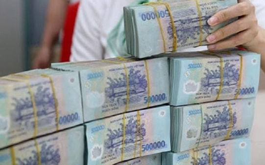 Lượng tiền lớn bắt đầu được 'bơm' trả lại thị trường