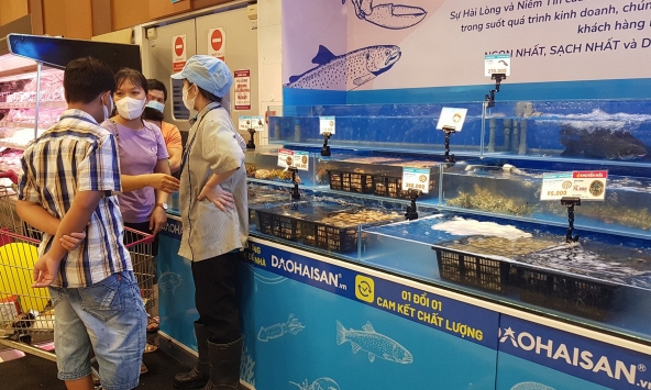 Thực phẩm hôm nay 25/10: Cua, lươn, cá kèo giảm