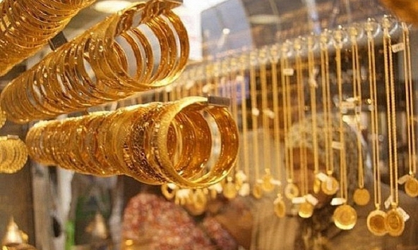 Giá vàng hôm nay 26/10: Thế giới đảo chiều tăng