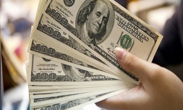 Giá USD hôm nay 26/10: Tỷ giá trung tâm tăng 8 đồng