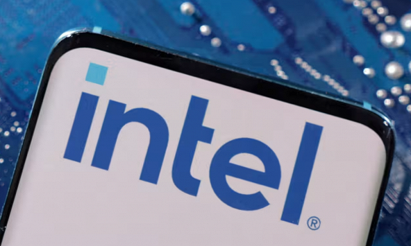 Intel lạc quan về Trung Quốc bất chấp lệnh hạn chế xuất khẩu chip của Mỹ