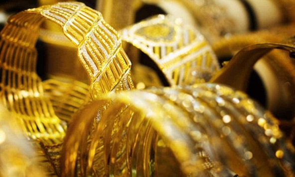 Giá vàng hôm nay 27/10: Trong nước bất ngờ tăng mạnh