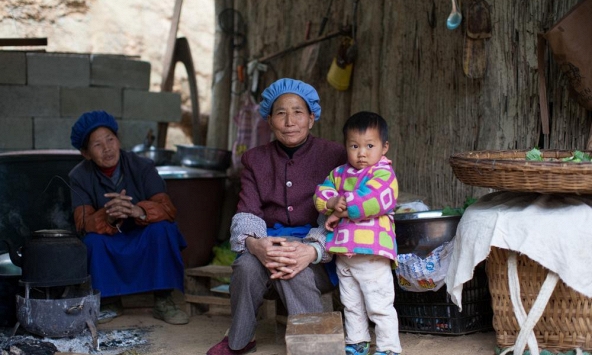 Trung Quốc chìm trong nợ nần