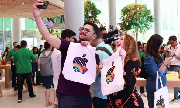 Tata Group sắp trở thành nhà sản xuất iPhone đầu tiên của Ấn Độ