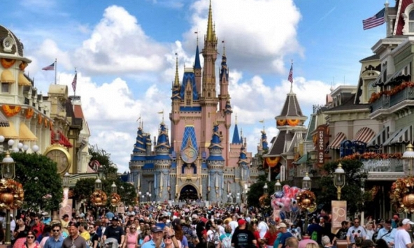 Khi Disney tròn 100 tuổi, di sản thực sự của thương hiệu này là sự nhạy bén trong kinh doanh