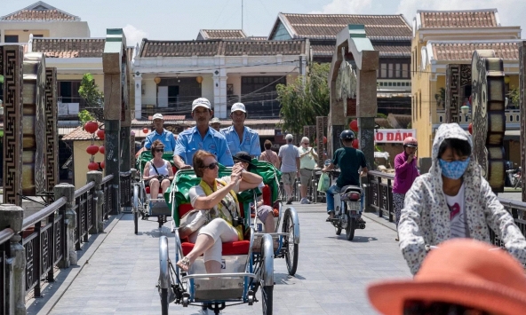 Du lịch Việt Nam 4 tháng liên tiếp đón trên 1 triệu lượt khách quốc tế