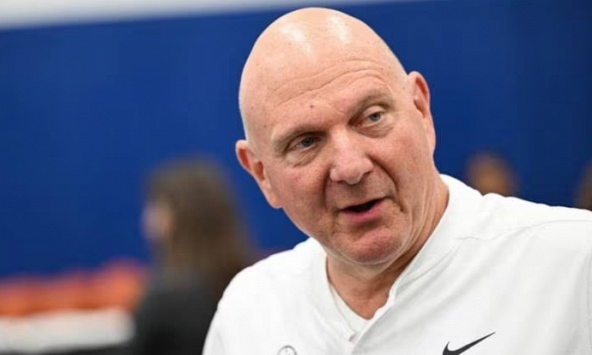 Cựu trợ lý của Bill Gates trở thành người giàu thứ 5 thế giới