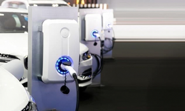 Pin thể rắn có giải quyết được vấn đề lớn nhất của cuộc cách mạng xe điện không?