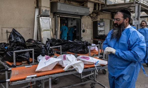 Nhân viên pháp y chật vật 'đặt tên' cho người chết ở Israel