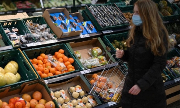 Lạm phát ở Mỹ giảm nhẹ trong tháng 4, thấp hơn dự báo