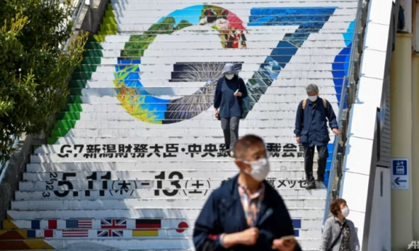 Lãnh đạo tài chính G7 chuẩn bị 'vật lộn' các cuộc khủng hoảng, từ ngân hàng đến bế tắc trần nợ