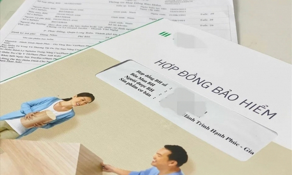 Cấm bán bảo hiểm liên kết đầu tư kèm khoản vay