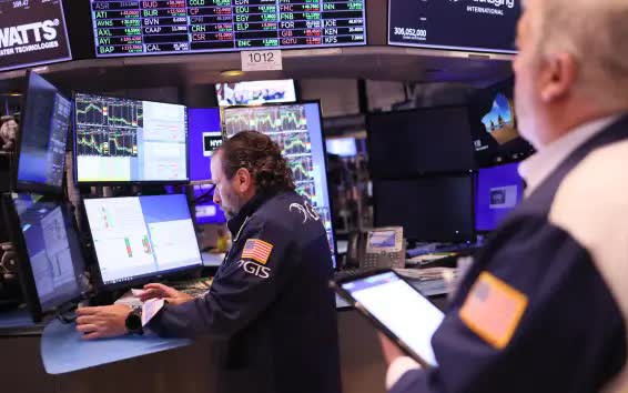 Chứng khoán Mỹ đi ngang khi nhà đầu tư chờ số liệu lạm phát