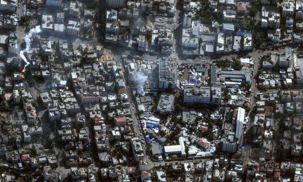 Israel đột kích bệnh viện lớn nhất Gaza