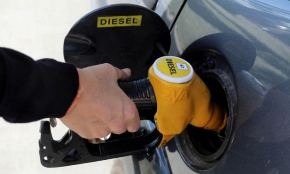 Cuộc khủng hoảng dầu diesel hạ nhiệt nhờ sự chậm lại trong sản xuất của Mỹ