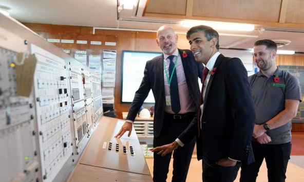 Lạm phát ở Anh giảm mạnh trong tháng 10