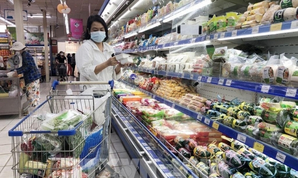 Kích cầu gắn với bình ổn thị trường dịp cuối năm