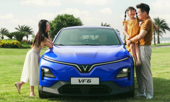 5 ưu điểm vượt trội giúp xe điện 'ăn đứt' xe xăng