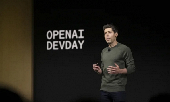 OpenAI bất ngờ sa thải CEO Sam Altman
