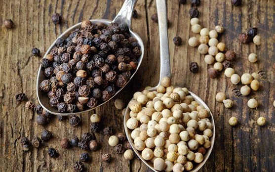 Giá tiêu hôm nay 21/11: Dao động trong khoảng 68.000 - 71.000 đồng/kg