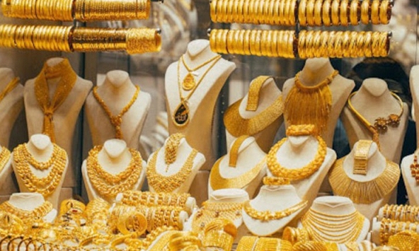 Giá vàng hôm nay 22/11: Tăng mạnh vượt ngưỡng 71 triệu đồng/lượng