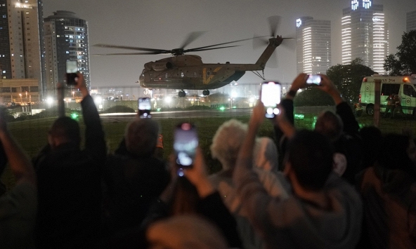 Israel và Hamas gia hạn thỏa thuận ngừng bắn thêm 2 ngày