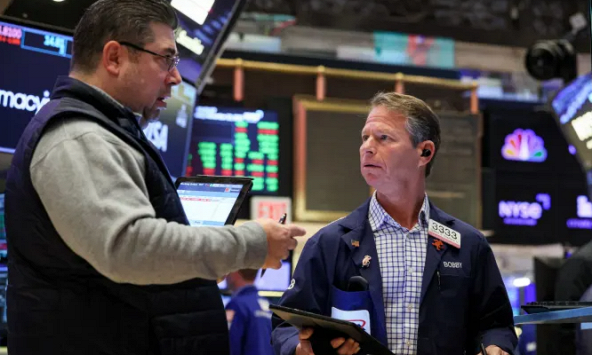 Phố Wall tăng điểm khi có thêm hy vọng Fed sẽ ngừng tăng lãi suất