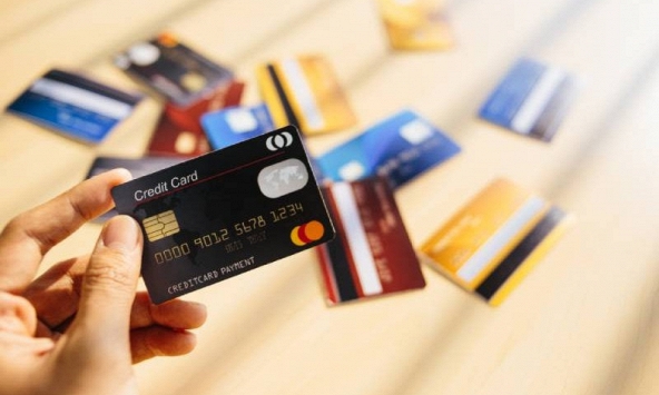 Cảnh giác chiêu lừa đảo mới: Mời mở thẻ ngân hàng, nâng hạn mức thẻ tín dụng online