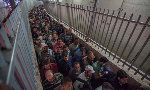 Gần 400.000 người Palestine mất việc làm do chiến tranh