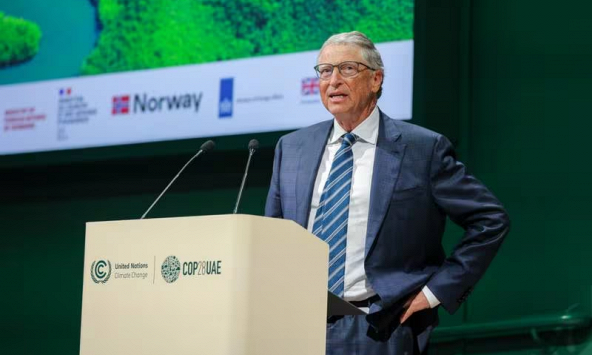 Bill Gates: 'Khí hậu là cơn gió ngược cản trở những tiến bộ đáng kinh ngạc về sức khỏe'