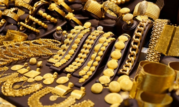 Giá vàng hôm nay 12/12: Trượt mốc 74 triệu đồng/lượng