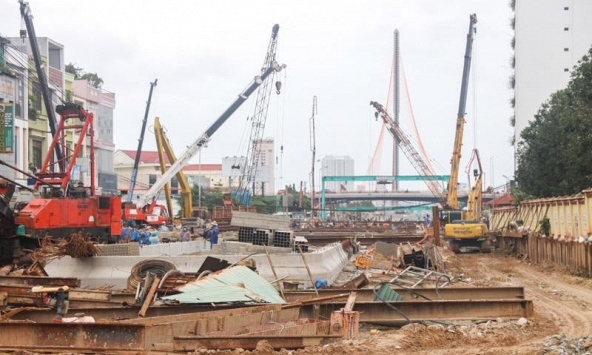 Yêu cầu đẩy mạnh giải ngân đầu tư công, xử lý nghiêm các trường hợp vi phạm